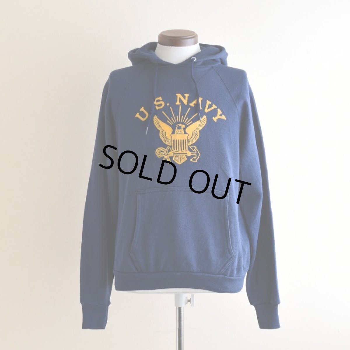 画像1: 1970-80s ARTEX US.NAVY フロッキースウェットパーカー　 "MADE IN USA"　 表記M  (1)