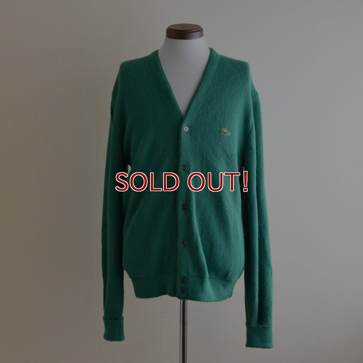 画像1: 1970s IZOD LACOSTE アクリルニットカーディガン　 表記M  (1)