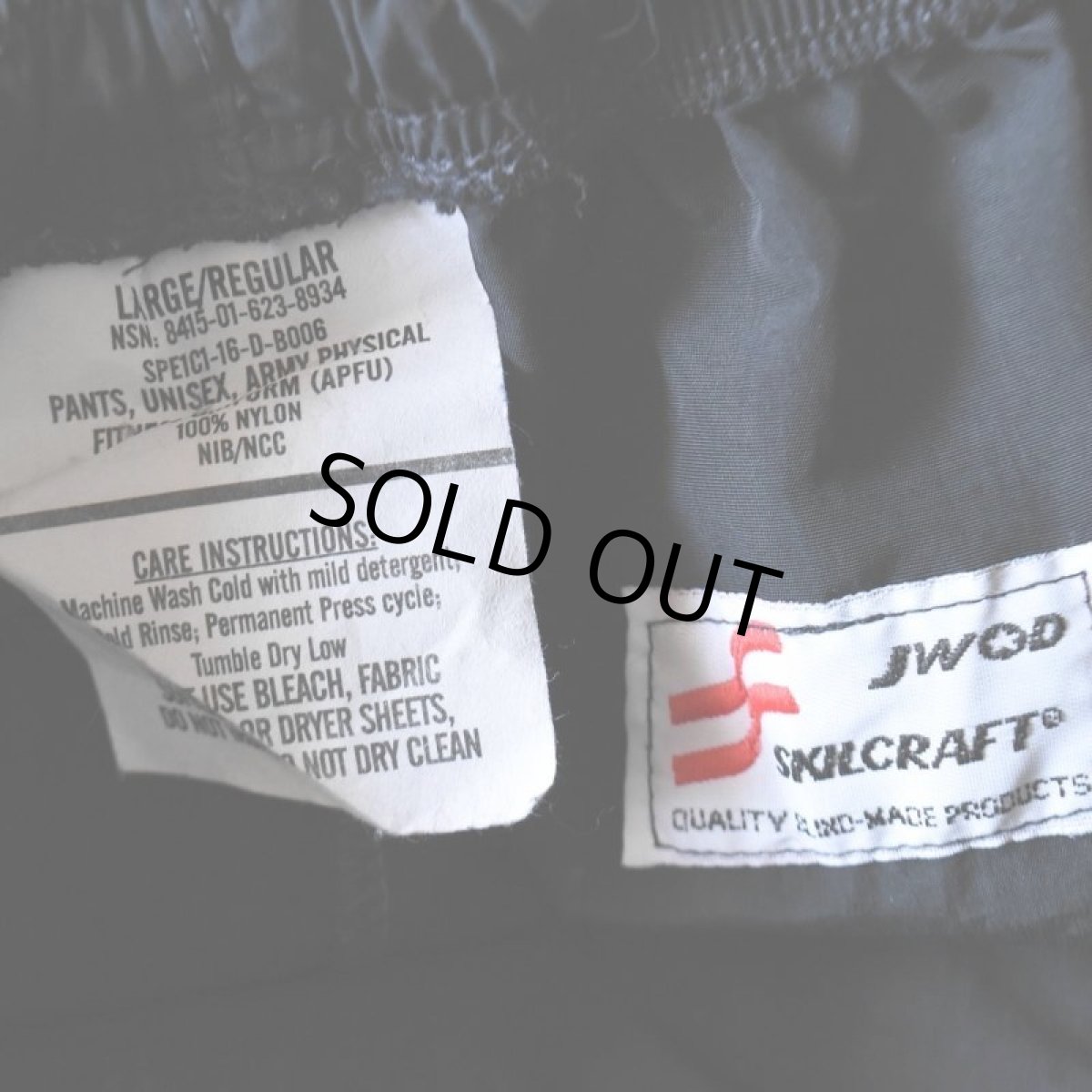 画像2: US.ARMY APFU ナイロンパンツ　 表記LARGE-REGULAR  (2)