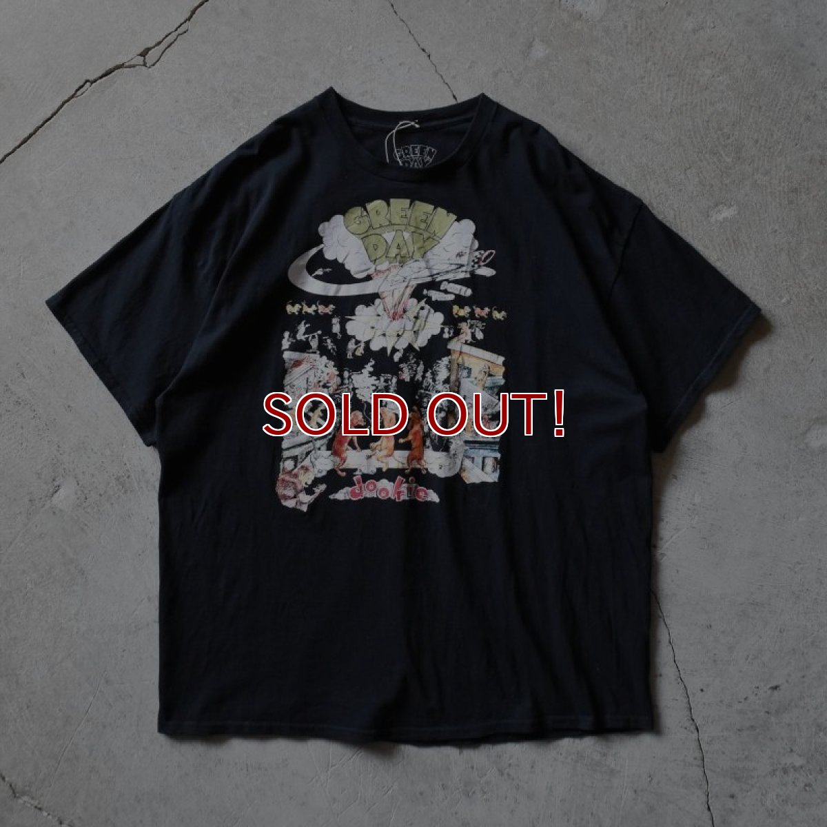 画像1: GREEN DAY dookie Tシャツ　 表記2XL  (1)