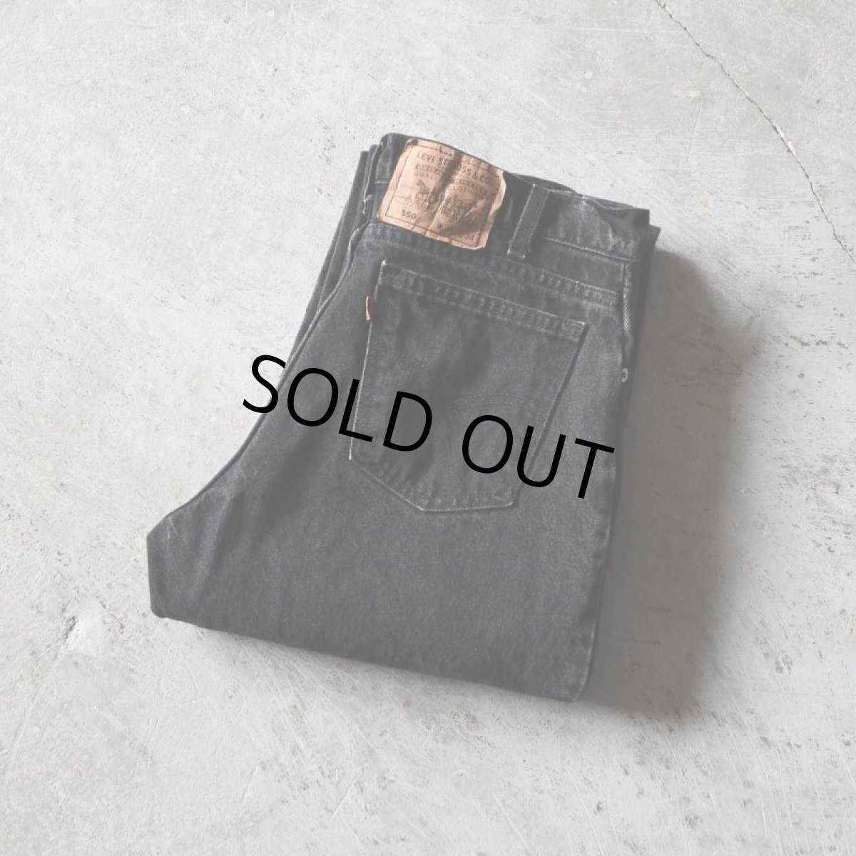 画像1: 1990s Levi's 550ブラック /オレンジタブ　 "MADE IN USA"　 表記W34 L34  (1)