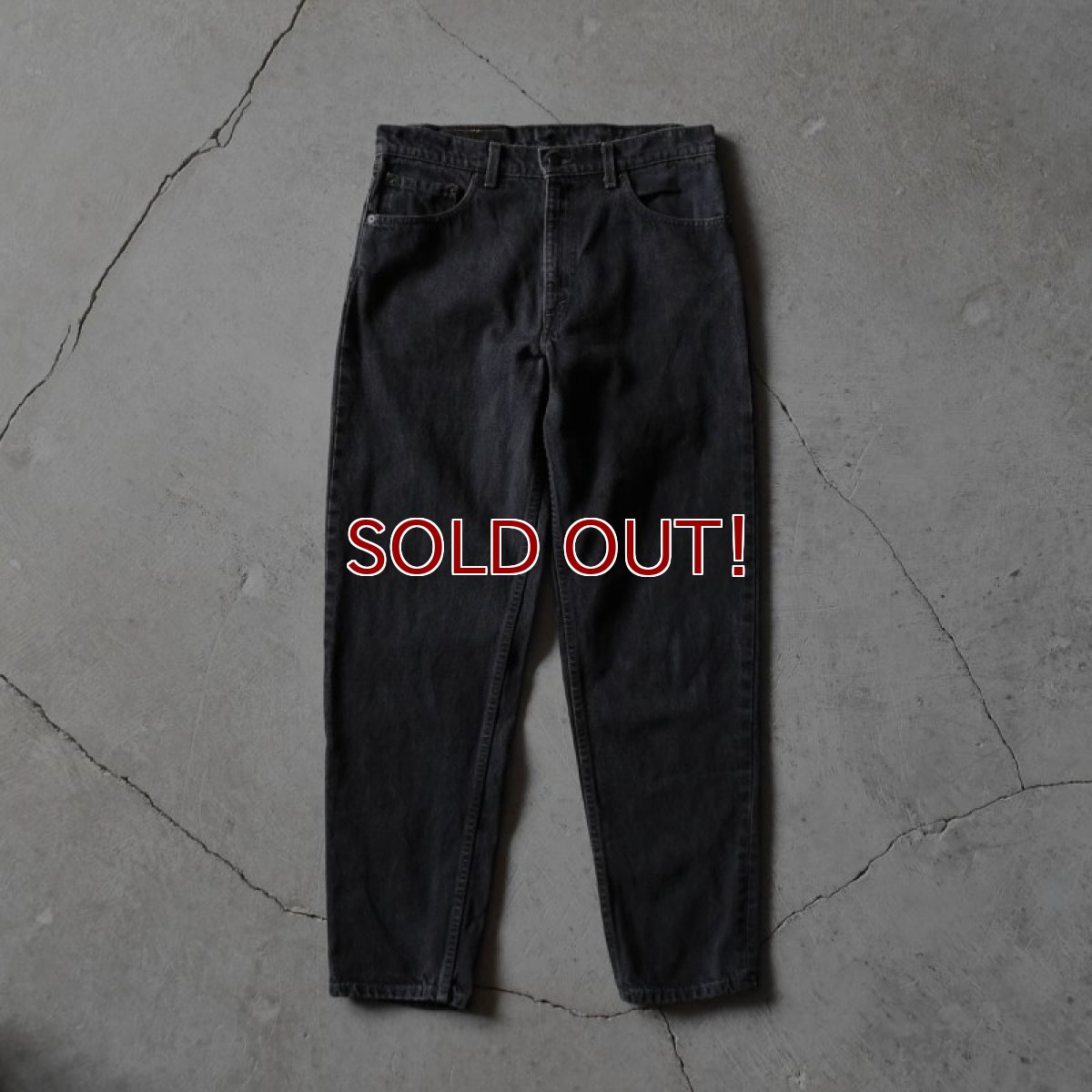 画像4: 1990s Levi's 550ブラック /RELAXED FIT TAPERD LEG　 "MADE IN USA"　 表記W34 L32  (4)