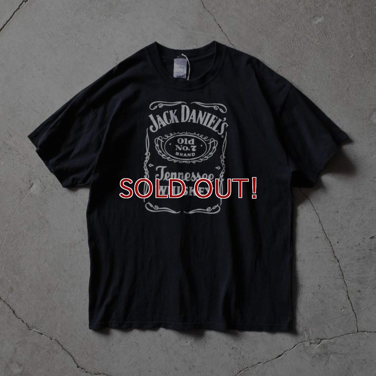 画像1: 2000s JACK DANIEL'S ロゴTシャツ　 表記XL  (1)