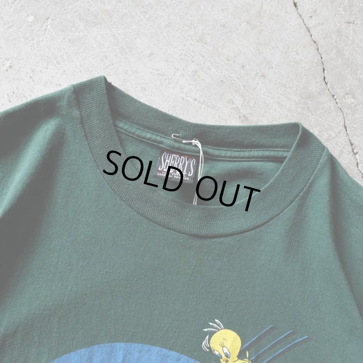 画像2: 1990s LOONEY TUNES Tシャツ　 "MADE IN USA"　 表記XL  (2)