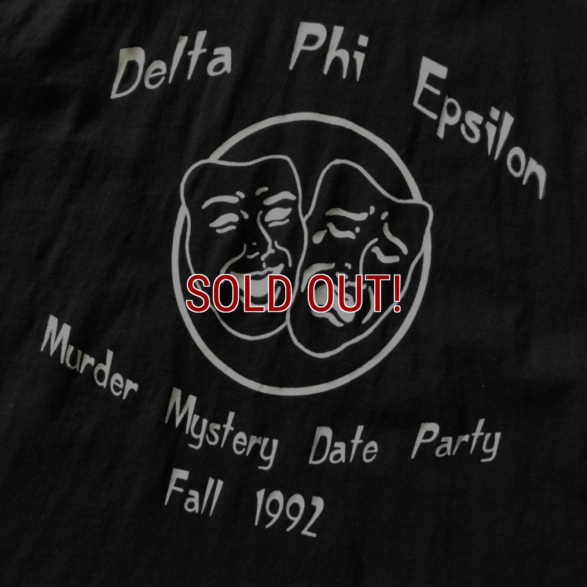 画像4: 1990s ΔΦΕ MURDER MYSTERY DATE PARTY 蓄光プリントTシャツ　 "MADE IN USA"　 表記XL  (4)