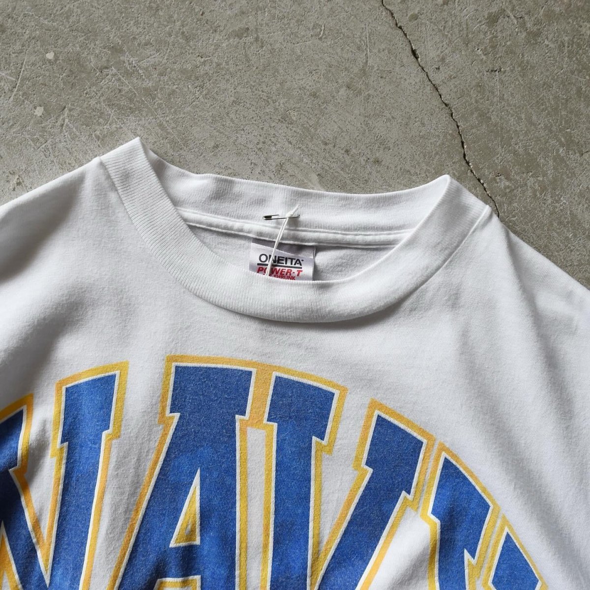 画像2: 1990s USNA ビル・ザ・ゴートTシャツ　 "MADE IN USA"　 表記XL  (2)