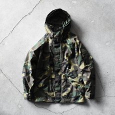画像1: "DEAD STOCK"　 2000s US.ARMY ECWCS GEN1 ゴアテックスパーカー　 表記MEDIUM-LONG  (1)