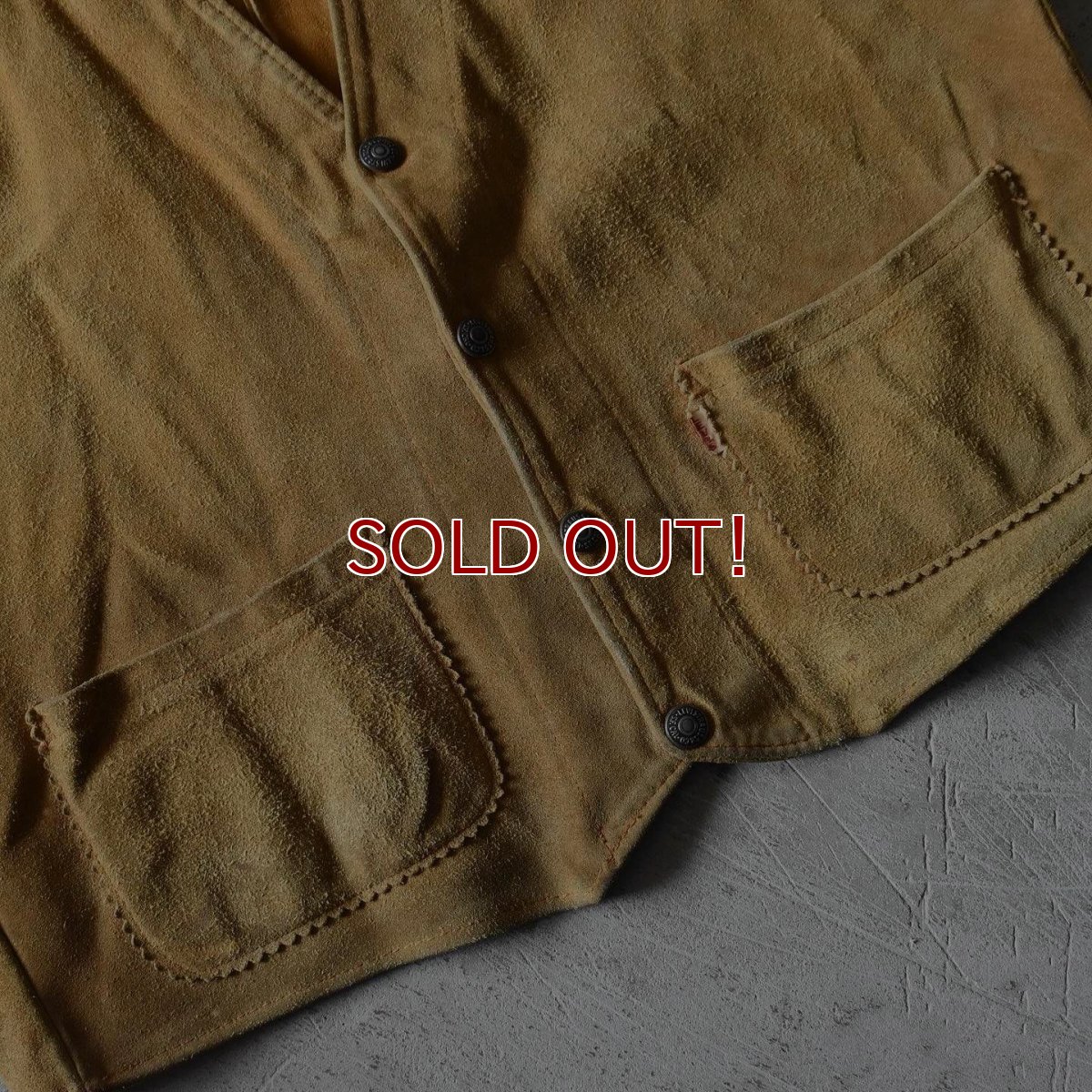 画像8: 1950s LEVI'S ショートホーンスウェードベスト　 実寸M  (8)