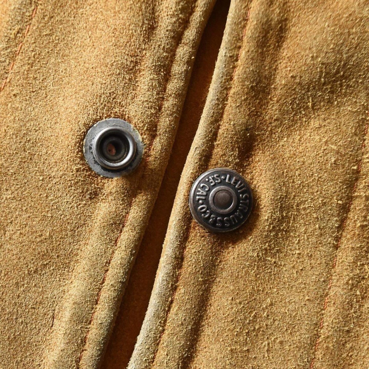 画像7: 1950s LEVI'S ショートホーンスウェードベスト　 実寸M  (7)
