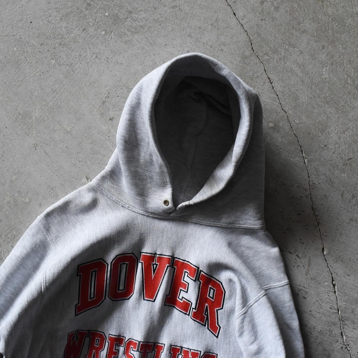 画像2: 1990s Champion リバースウィーブパーカー　 "DOVER WRESTLING"　 表記M  (2)