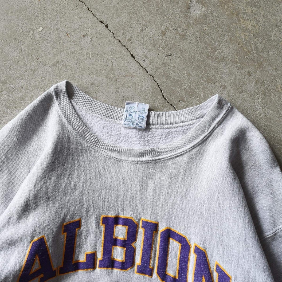 画像2: 1990s Champion リバースウィーブスウェット　 "ALBION BRITONS"　 表記XXXL  (2)