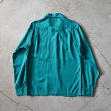 画像2: 1950s TOWNCRAFT レーヨンギャバジンシャツ　 "MADE IN USA"　 表記S  (2)