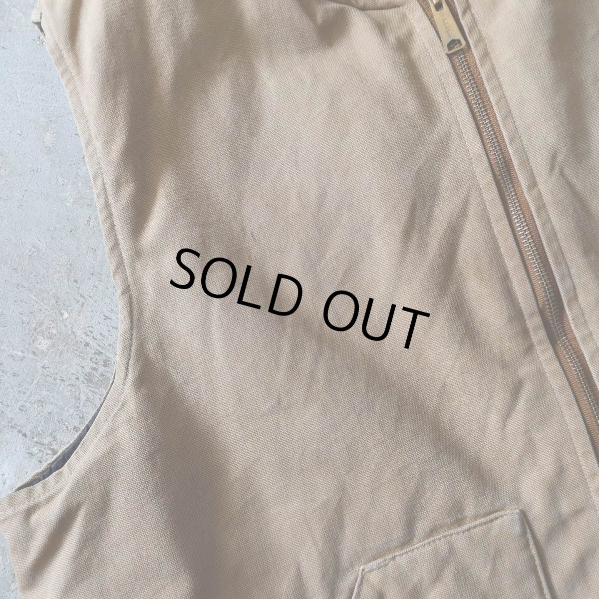 画像9: 1990s Carhartt ブラウンダックベスト　 "MADE IN USA"　 表記XXL-TALL  (9)