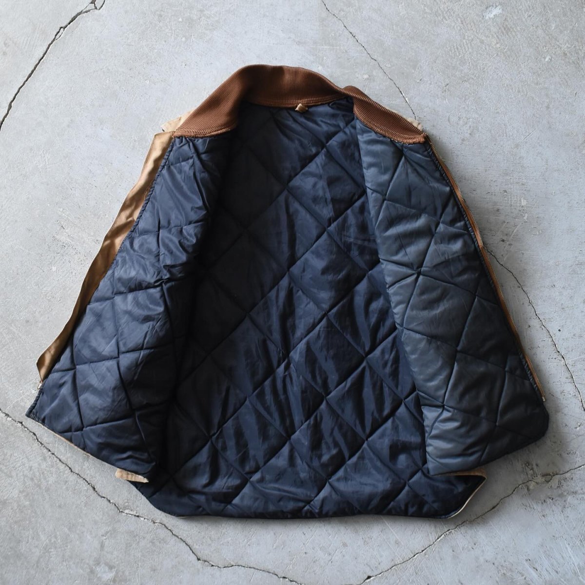 画像3: 1990s Carhartt ブラウンダックベスト　 "MADE IN USA"　 表記XXL-TALL  (3)