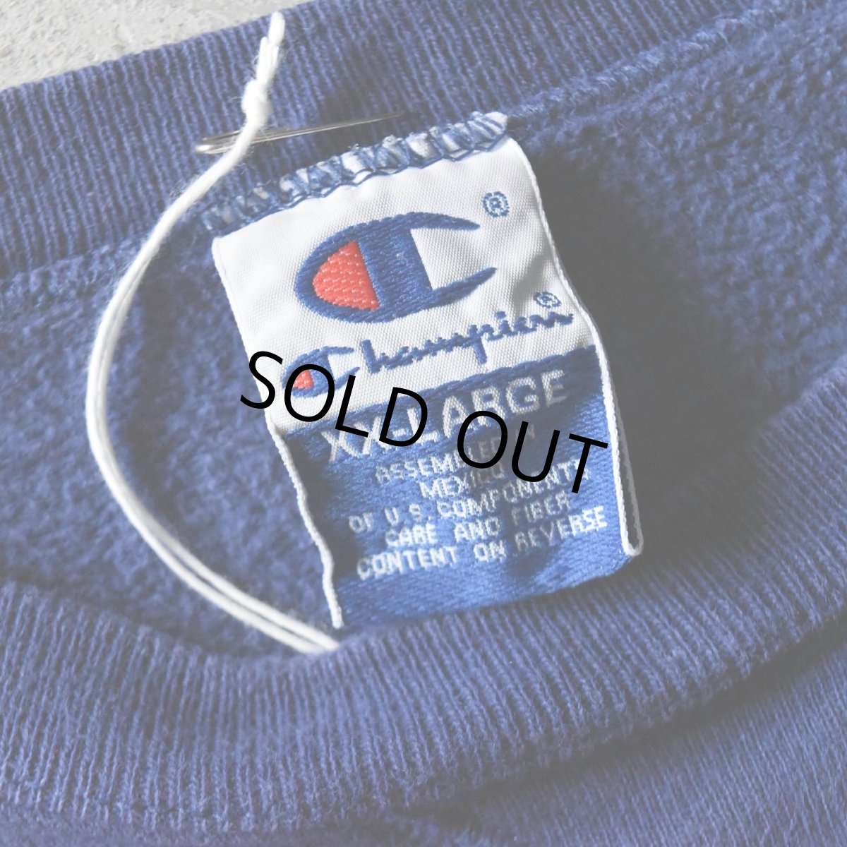 画像2: 1990s Champion 前Vスウェット　 "MADE IN MEXICO"　 表記XXL  (2)