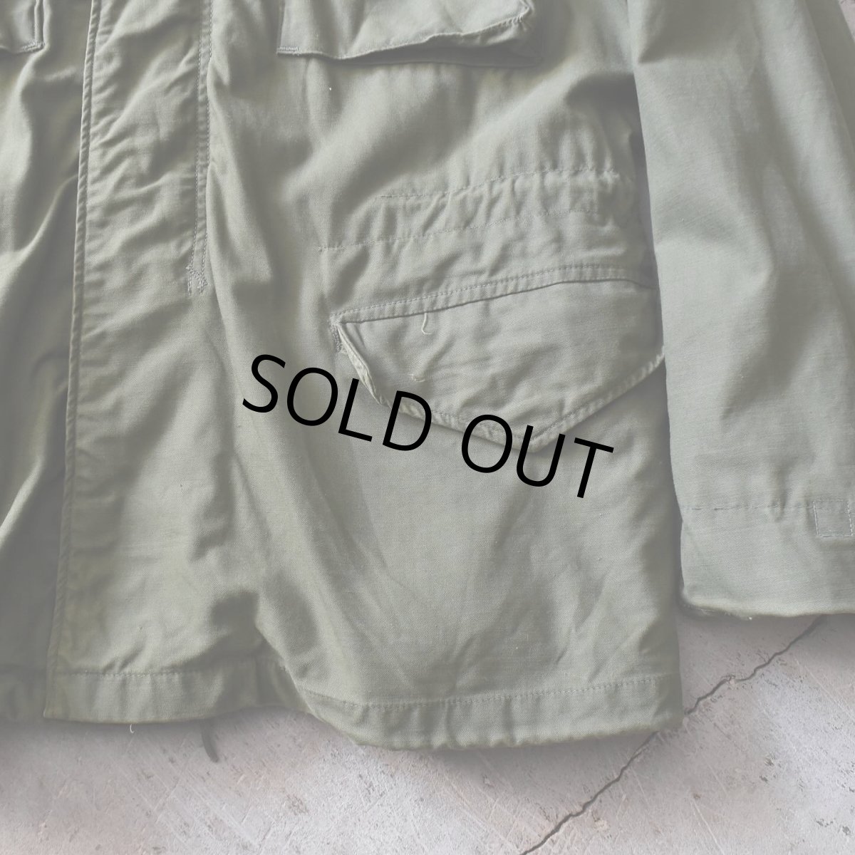 画像9: 1960s ALPHA INDUSTRIES,INC. M-65 フィールドジャケット　 "2ND MODEL /GRAY LINER"　 表記LARGE-REGULAR  (9)