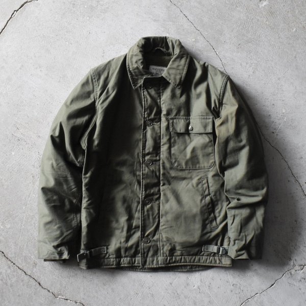画像1: "DEAD STOCK" 　1980s US.NAVY A-2デッキジャケット　 表記SMALL 