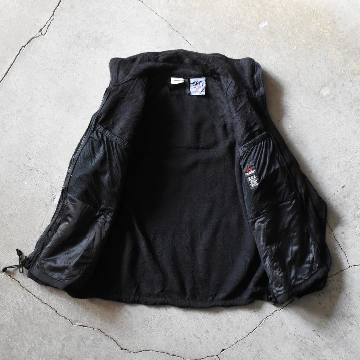 画像3: US.Armed Forces ECWCS Gen2 POLARTEC フリースジャケット　 表記LARGE  (3)