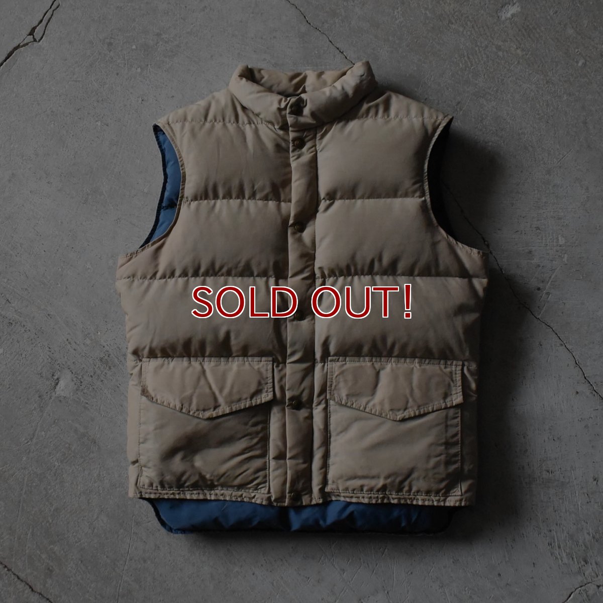 画像1: 1970s Woolrich ダウンベスト　 "MADE IN USA"　 表記M  (1)