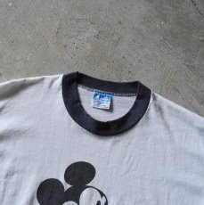 画像3: 1980s MICKEY MOUSE リンガーTシャツ　 "MADE IN USA"　 表記L  (3)