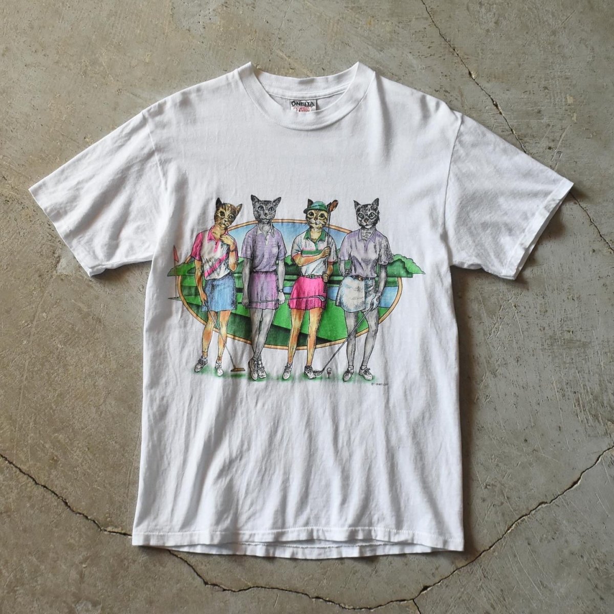画像1: 1990s ONEITA ねご両面プリントTシャツ　 "MADE IN USA"　 表記M  (1)