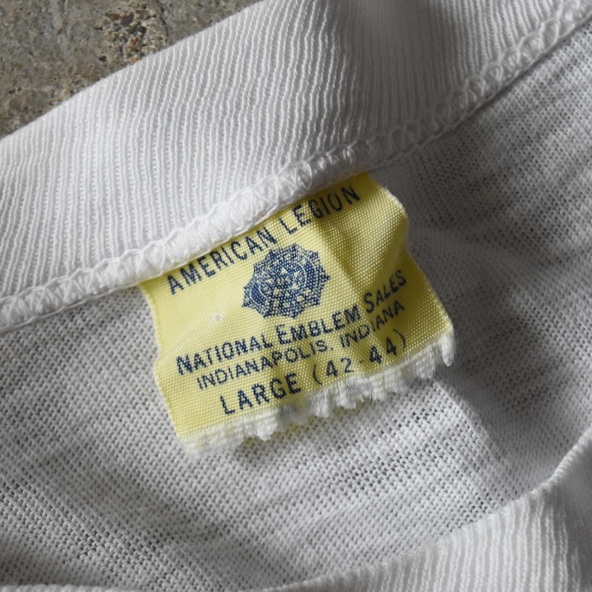 画像2: 1950s AMERICAN LEGION 染込みプリントTシャツ　 "MADE IN USA"　 表記L  (2)