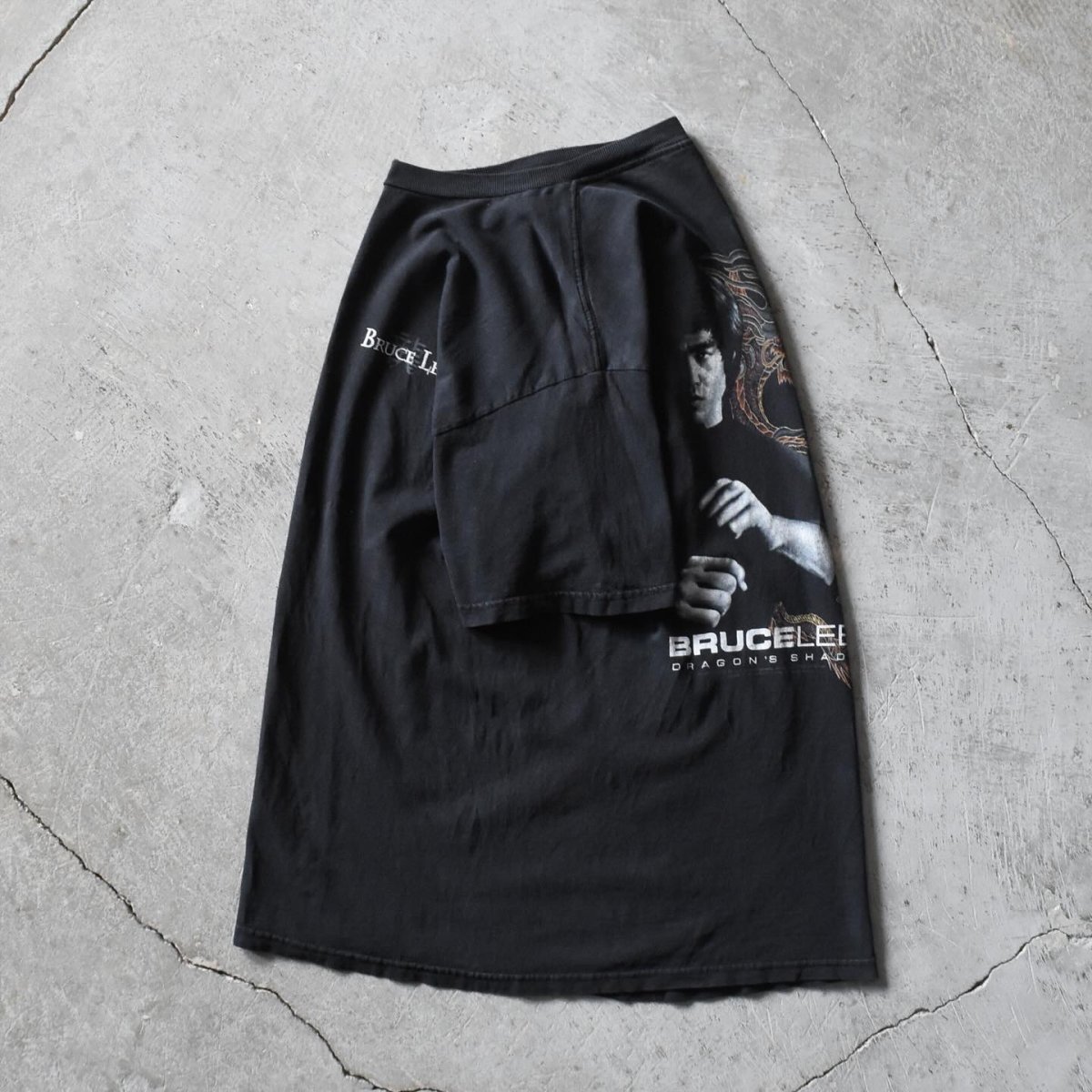 画像1: 2000s BRUCE LEE DRAGON’S SHADOW Tシャツ　 表記L  (1)