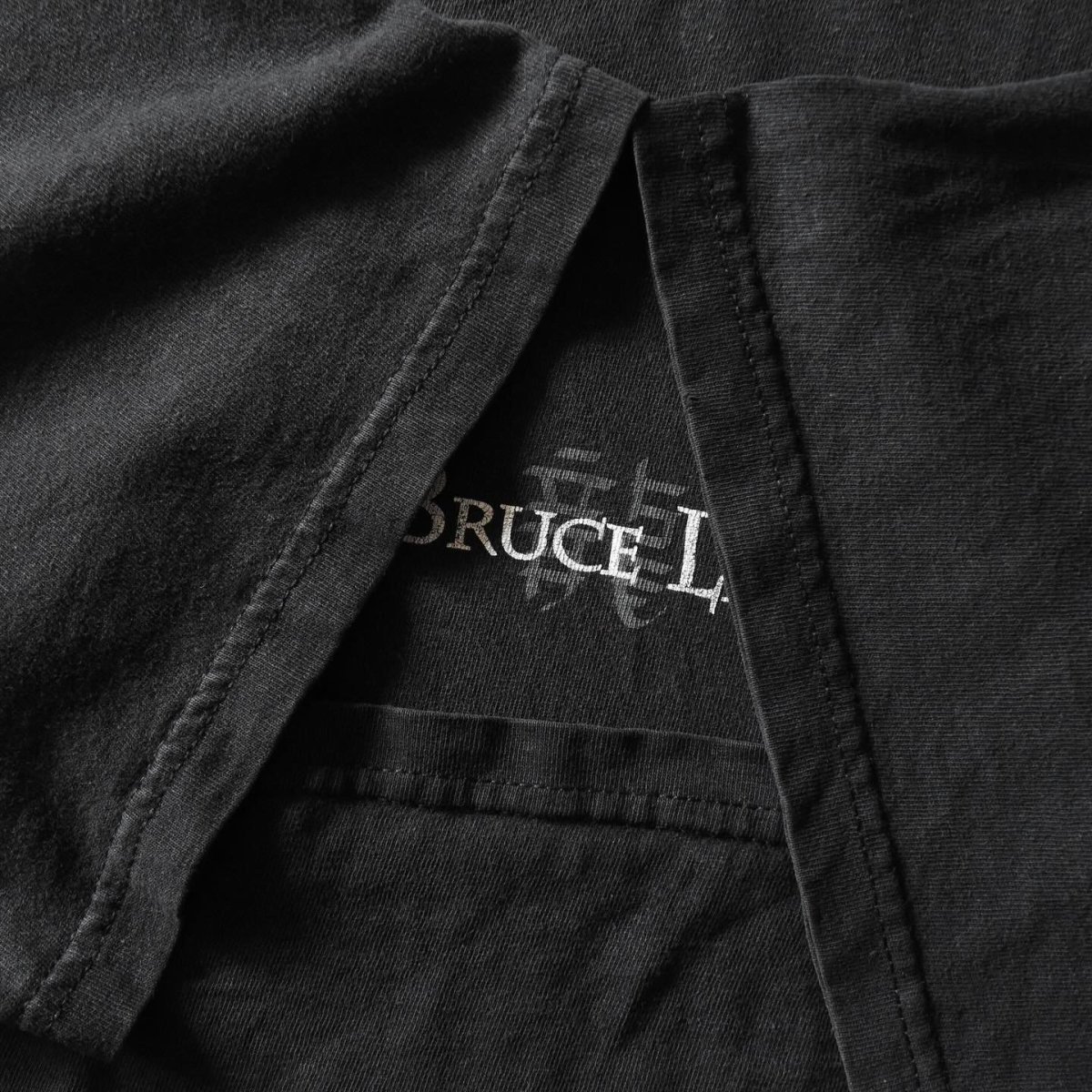 画像10: 2000s BRUCE LEE DRAGON’S SHADOW Tシャツ　 表記L  (10)
