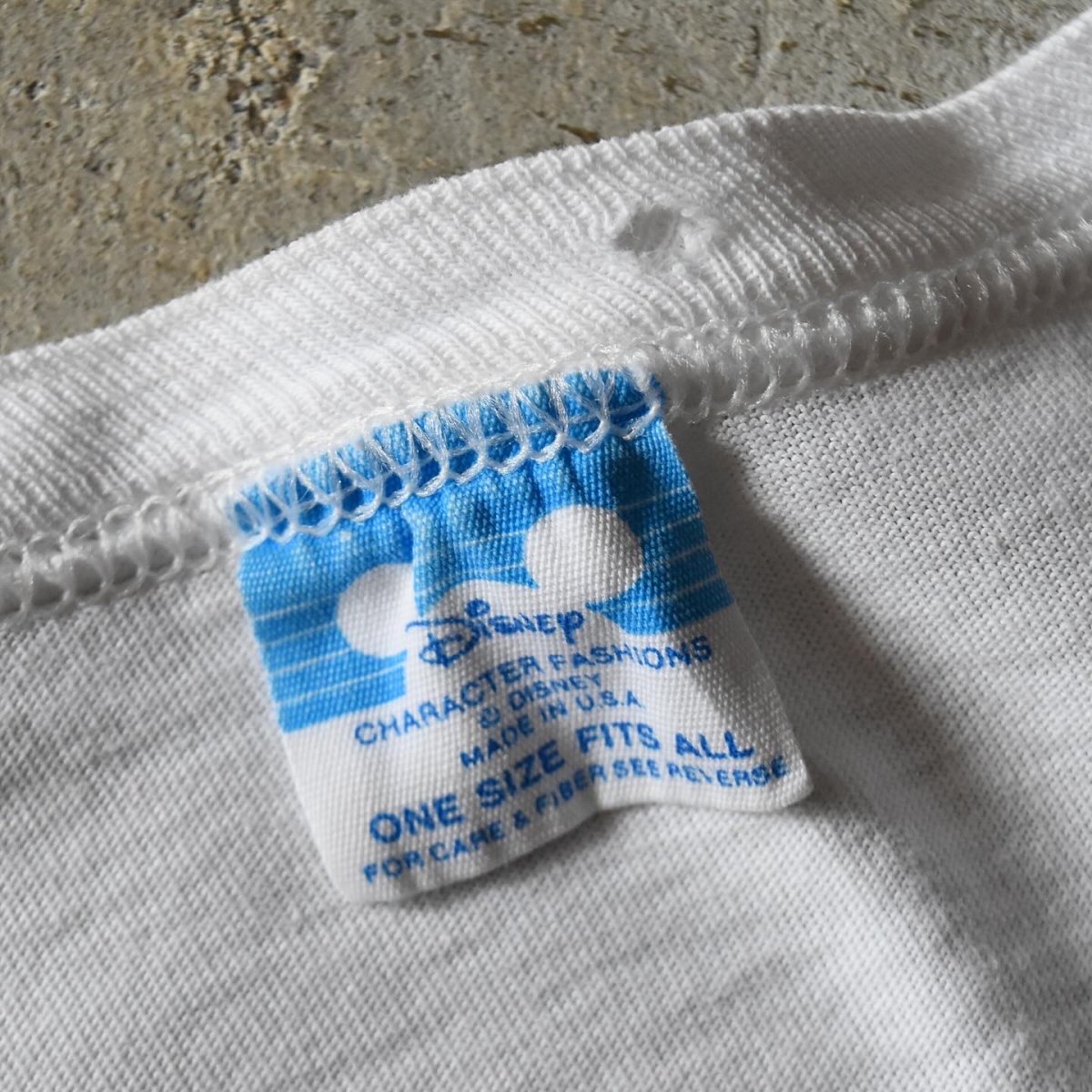 画像2: 1980s MICKEY Tシャツ　 "MADE IN USA"　 表記ONE SIZE FITS ALL  (2)