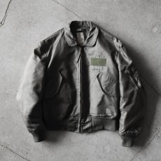 画像1: 1990s USAF CWU-36/P フライトジャケット　 表記LARGE  (1)