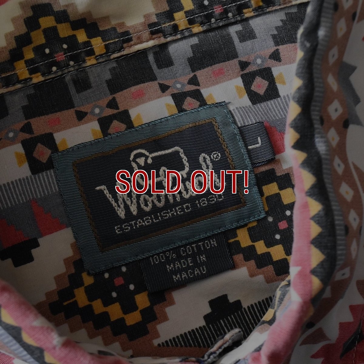 画像3: 1990s WOOLRICH ネイティブ柄BDシャツ　 表記L  (3)