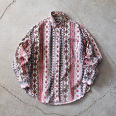 画像1: 1990s WOOLRICH ネイティブ柄BDシャツ　 表記L  (1)