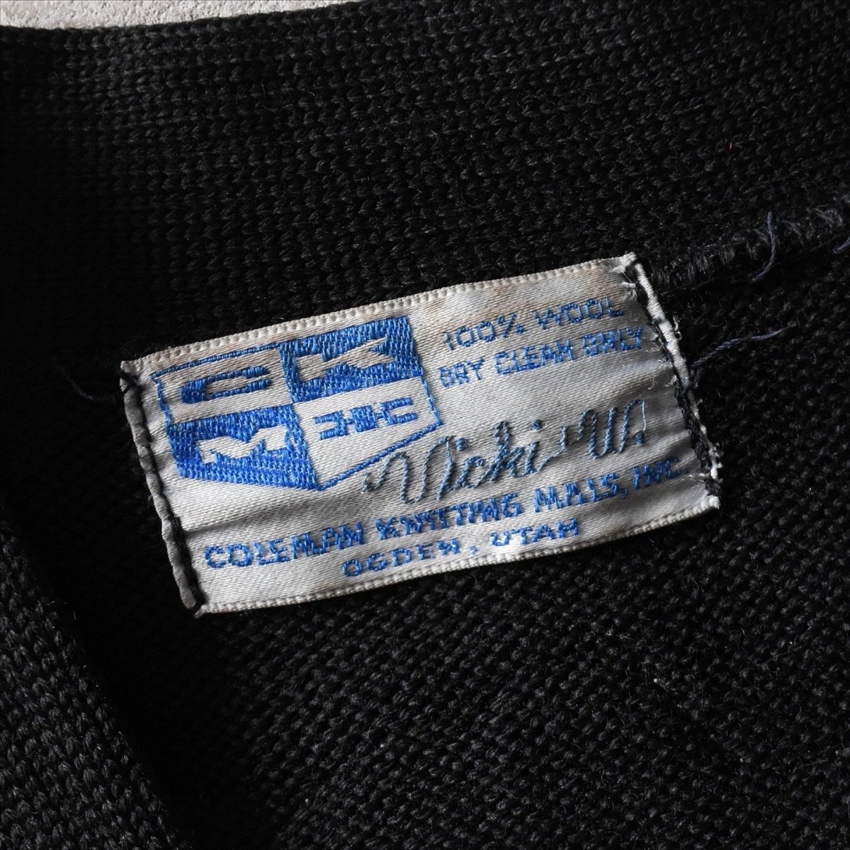 画像3: 1970s COLEMAN KNITTING MILLS レタードカーディガン　 実寸SM  (3)