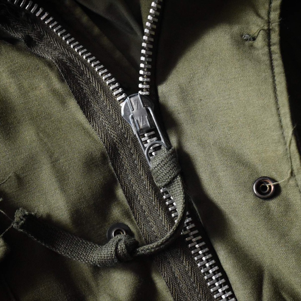 画像9: 1970s US.ARMY M-65 フィールドジャケット/2ND MODEL　 "JOHN OWNBEY COMPANY,INC."　 表記MEDIUM-LONG  (9)