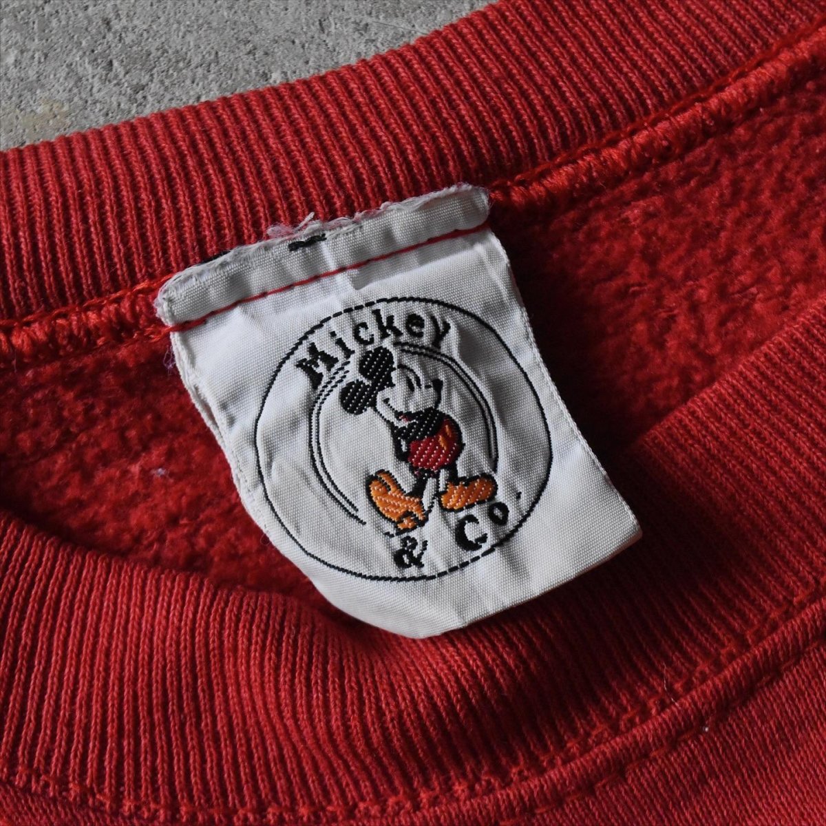 画像2: 1990s MICKEY&Co. スウェット　 実寸L-XL  (2)