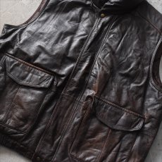 画像7: 1980-90s EDDIE BAUER レザーダウンベスト　 表記XL  (7)