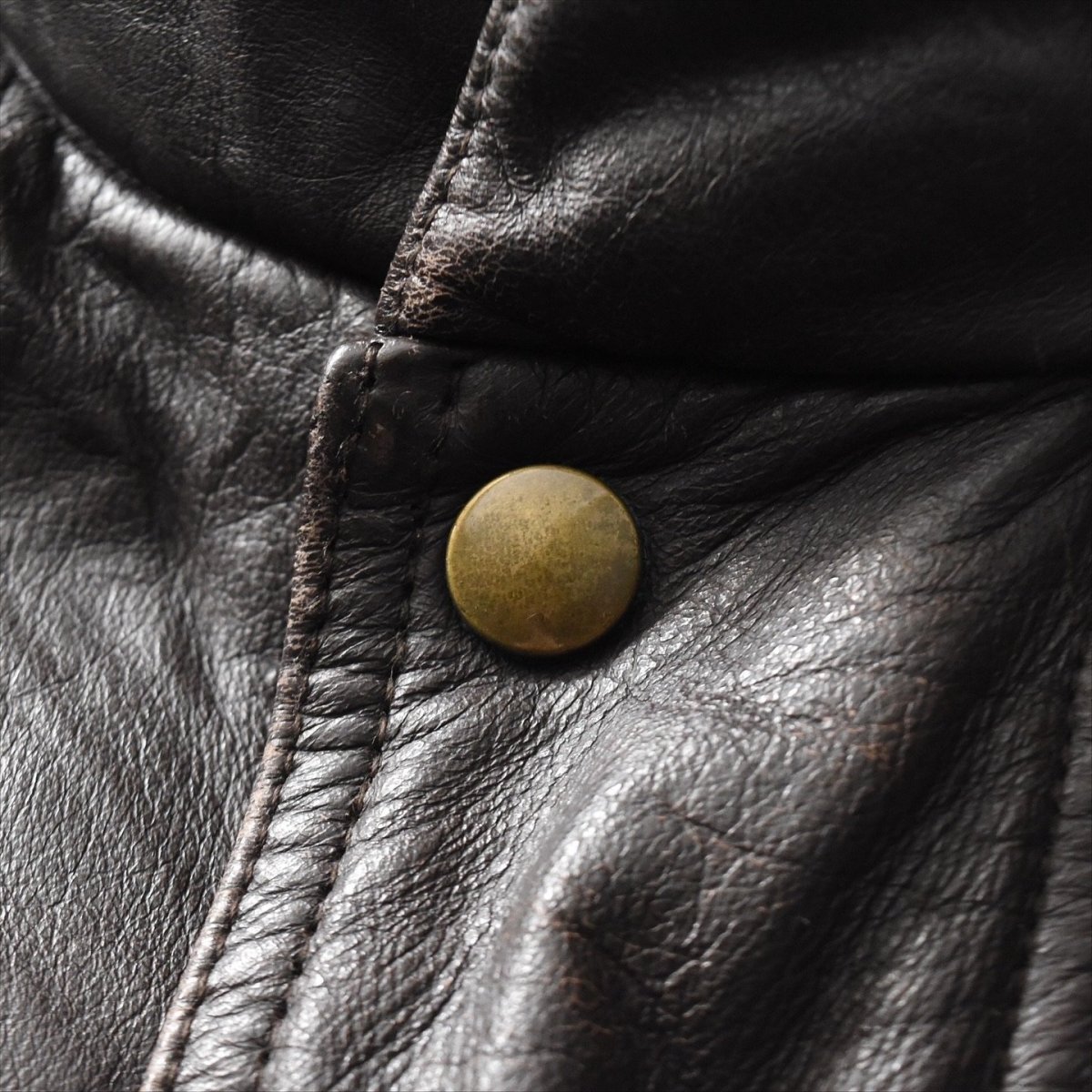 画像8: 1980-90s EDDIE BAUER レザーダウンベスト　 表記XL  (8)