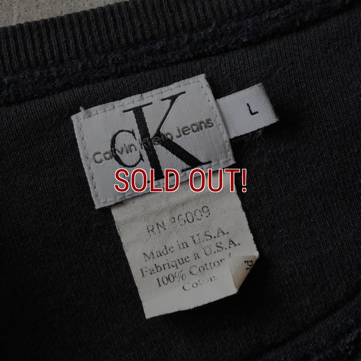 画像2: 1990s CALVIN KLEIN ロゴスウェット　 "MADE IN USA"　 表記L  (2)