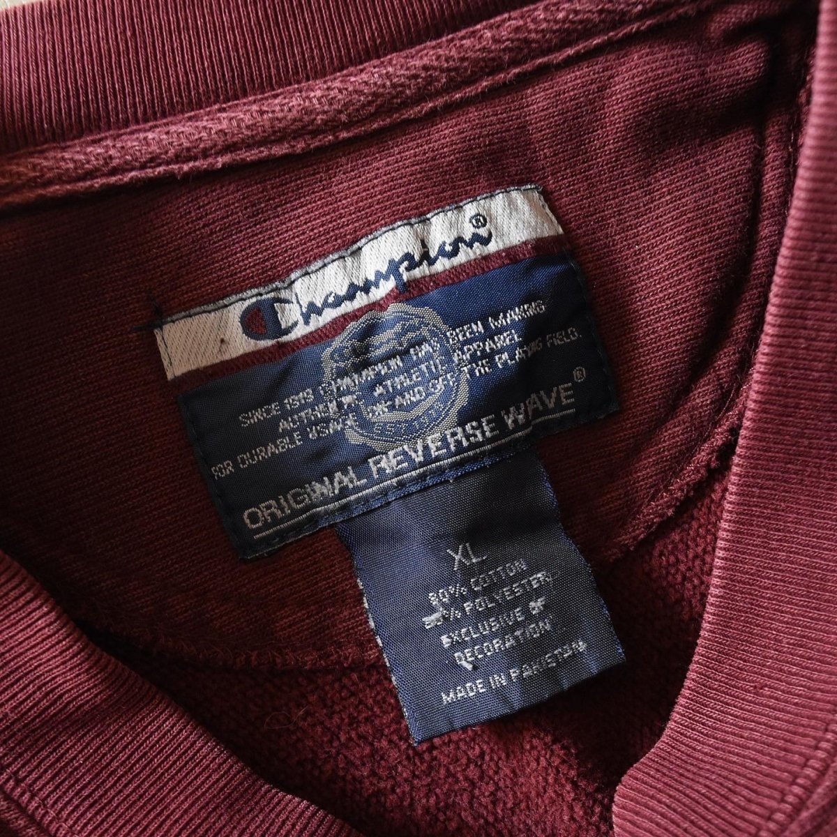 画像4: 2000s Champion リバースウィーブスウェット　 "WALSH UNIVERSITY"　 表記XL  (4)