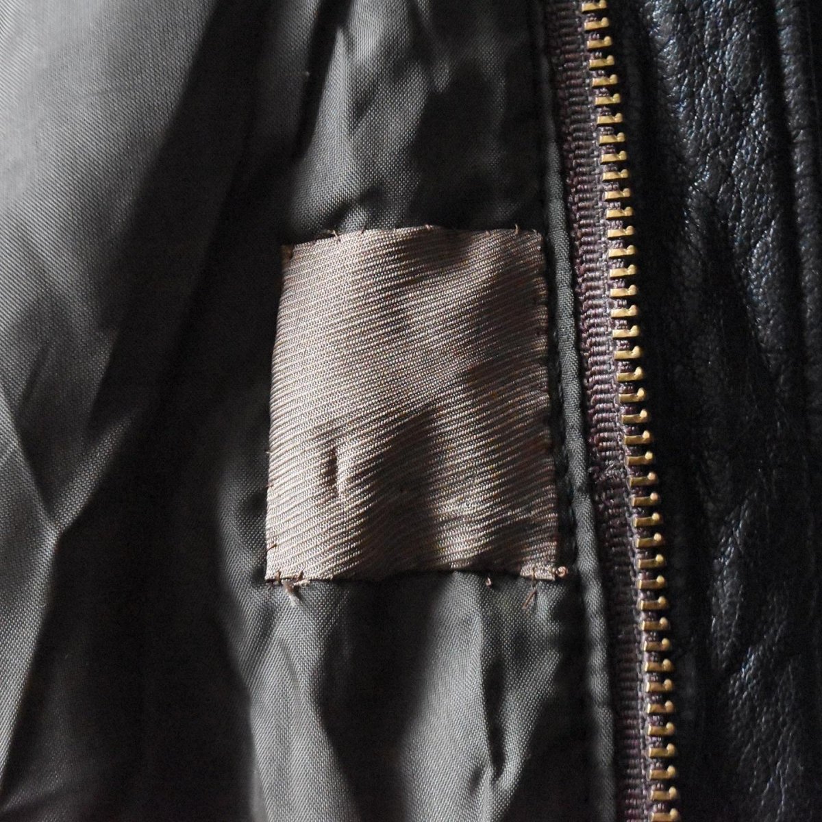 画像22: 1990s L.L.Bean A-2 TYPE レザージャケット　 "MADE IN USA"　 表記L  (22)