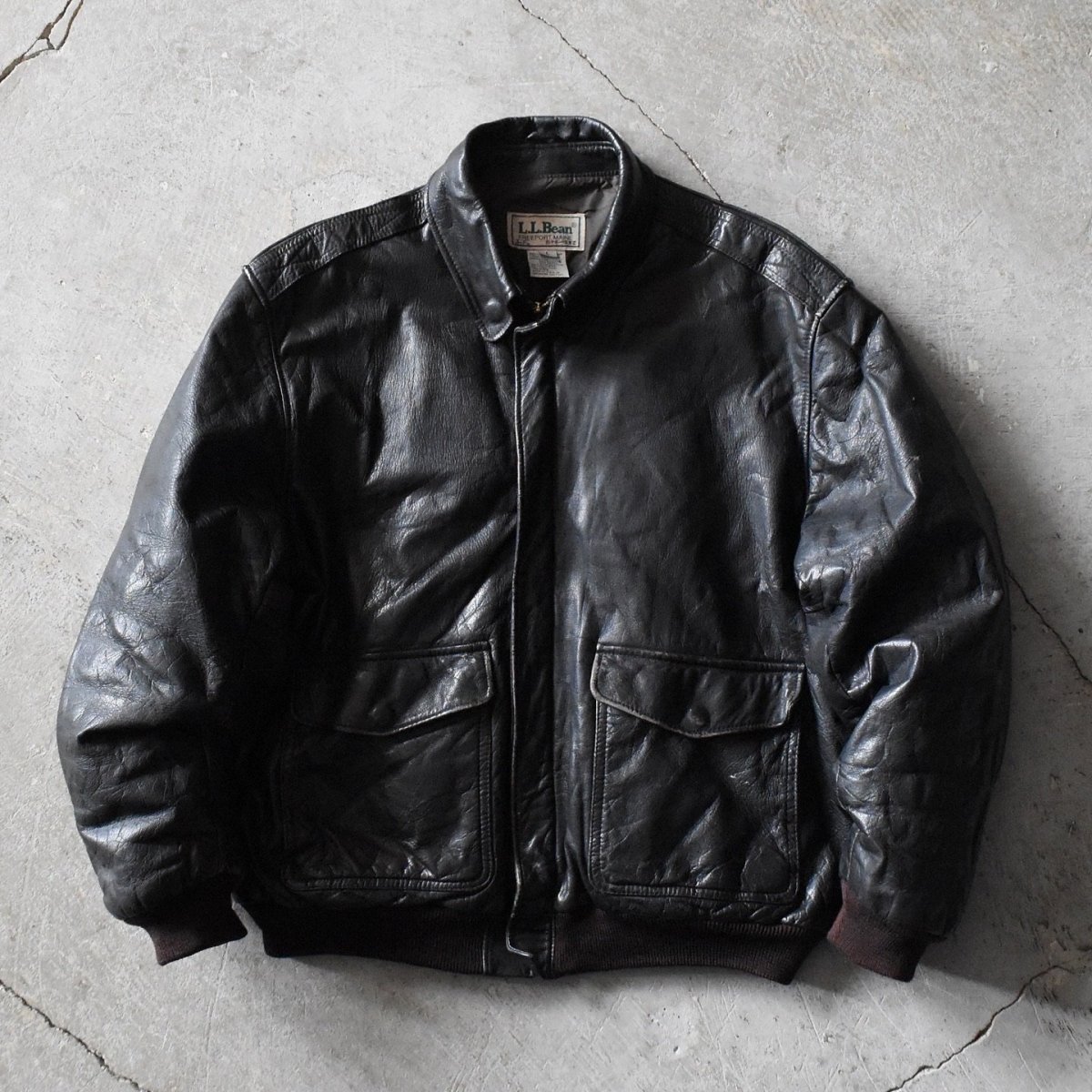 画像1: 1990s L.L.Bean A-2 TYPE レザージャケット　 "MADE IN USA"　 表記L  (1)