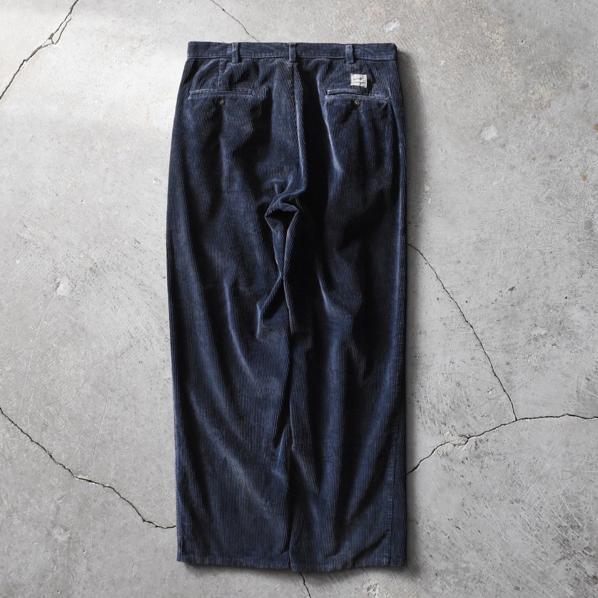 画像9: 1990s Polo by Ralph Lauren 太畝コーデュロイパンツ　 "MADE IN CANADA"　 表記W36  (9)