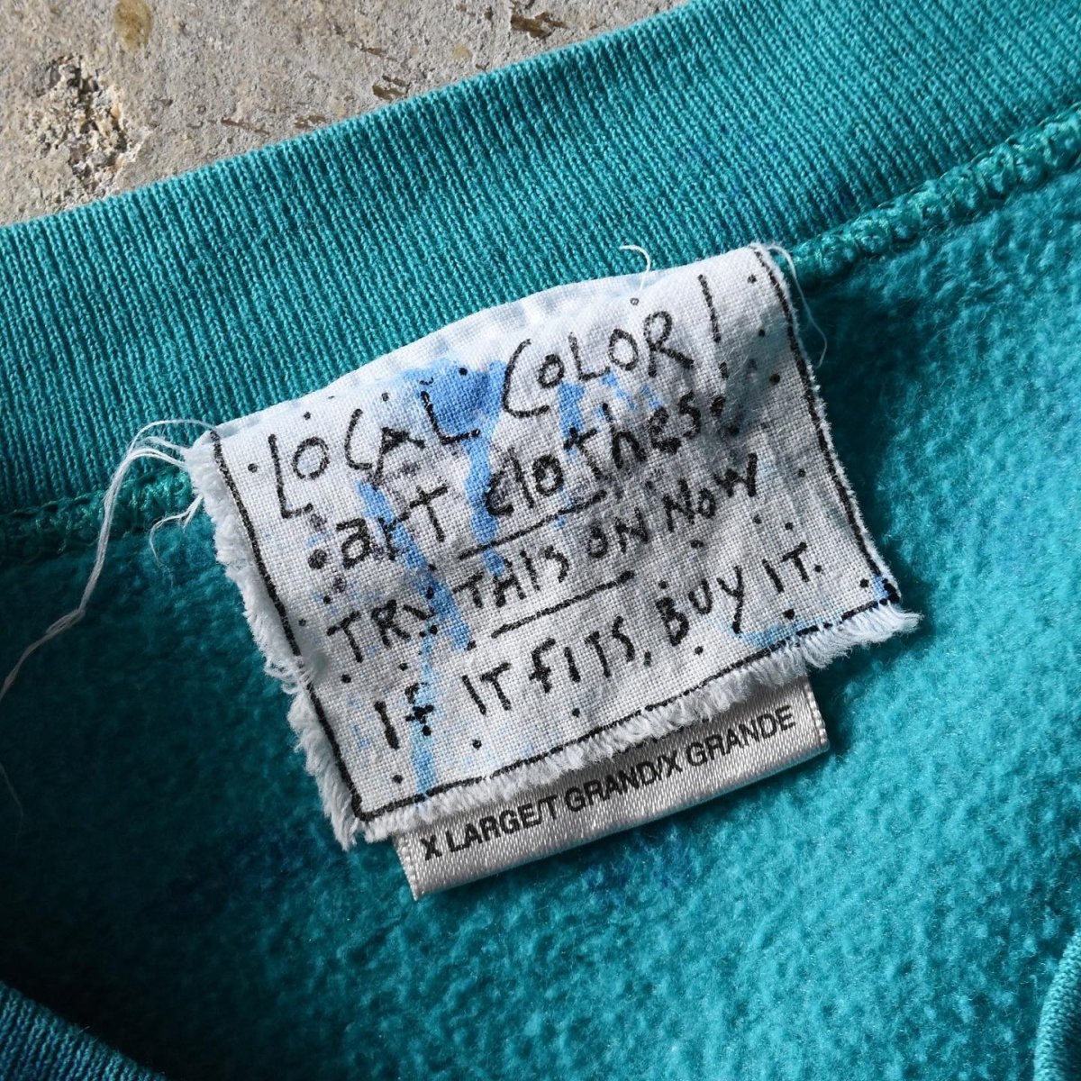 画像4: 1990s LOCAL COLOR 総柄アートスウェット　 "MADE IN USA"　 表記XL  (4)