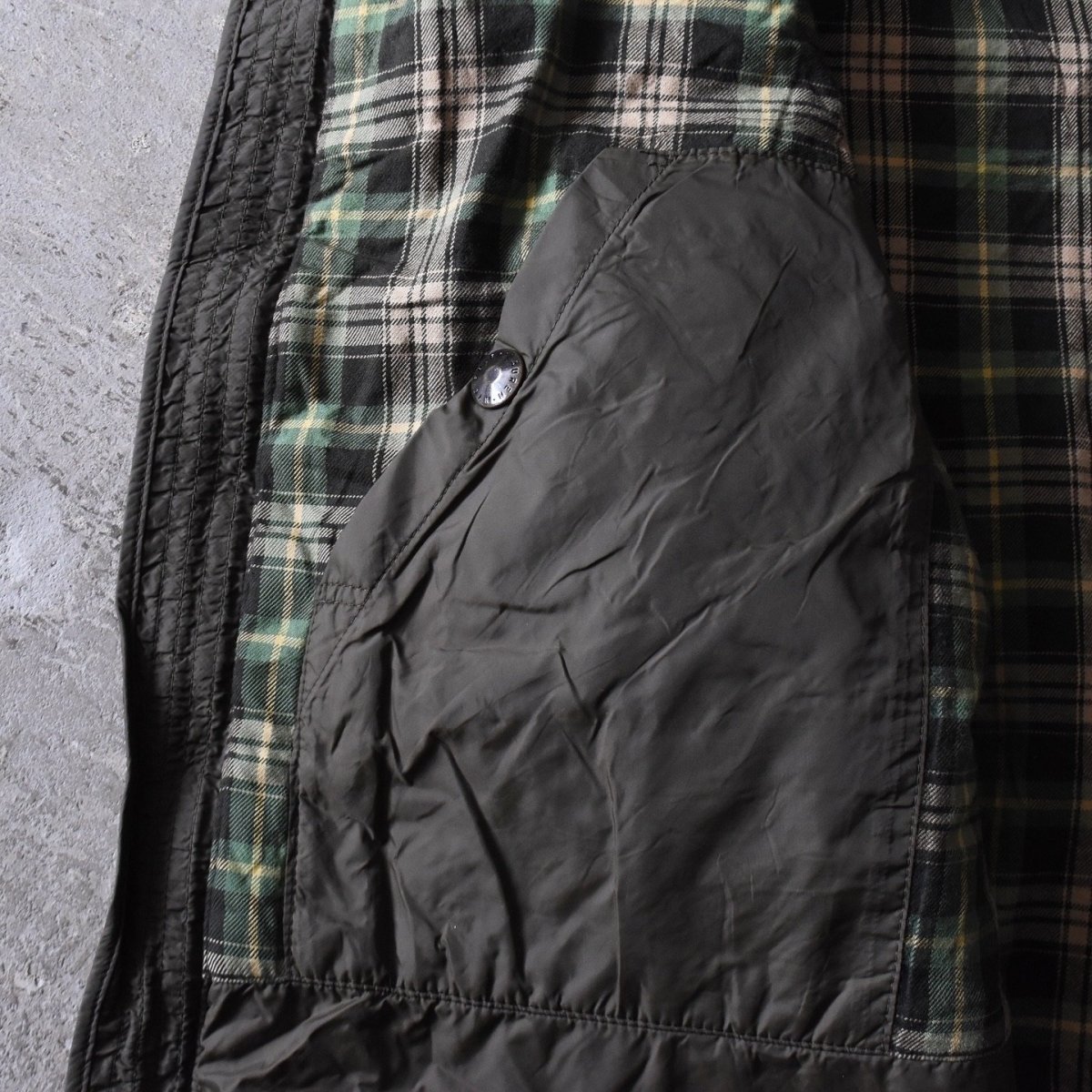 画像19: 1990s Polo by Ralph Lauren オイルドベスト　 表記XL  (19)
