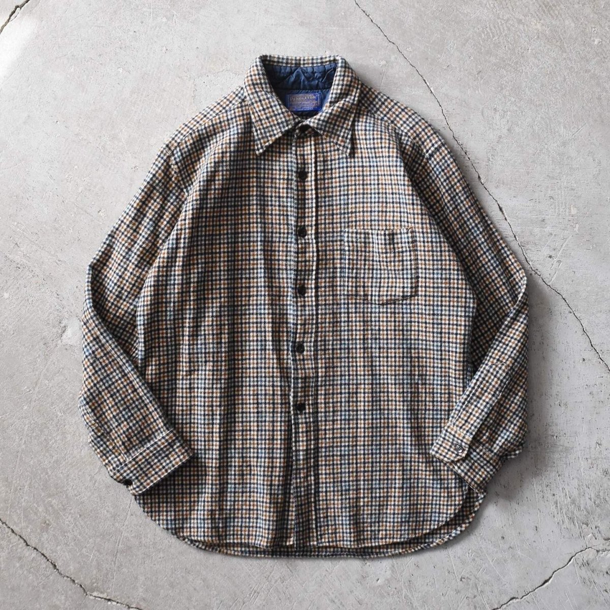 画像1: 1970s PENDLETON ウールシャツ　 "MADE IN USA"　 表記XL  (1)