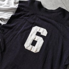 画像10: 1960s UWO LAW SCHOOL ナンバリングフットボールTシャツ　 実寸L  (10)