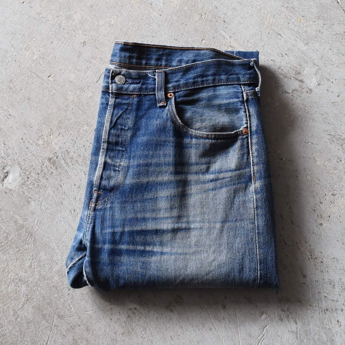 画像1: Levi's 501　 "鬼ヒゲ"　 表記W34 L32  (1)