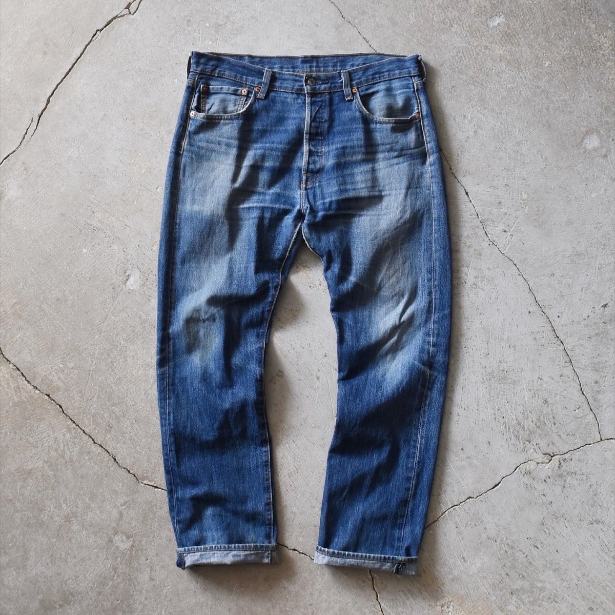 画像2: Levi's 501　 "鬼ヒゲ"　 表記W34 L32  (2)