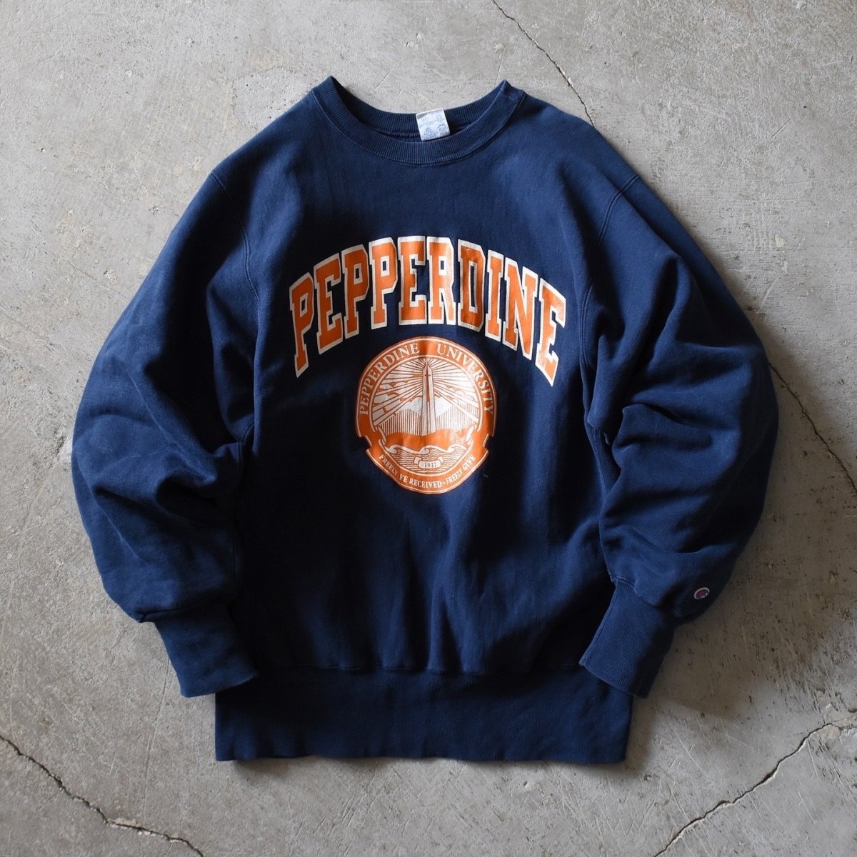画像1: 1990s Champion リバースウィーブスウェット　 "PEPPERDINE UNIVERSITY"　 表記L  (1)