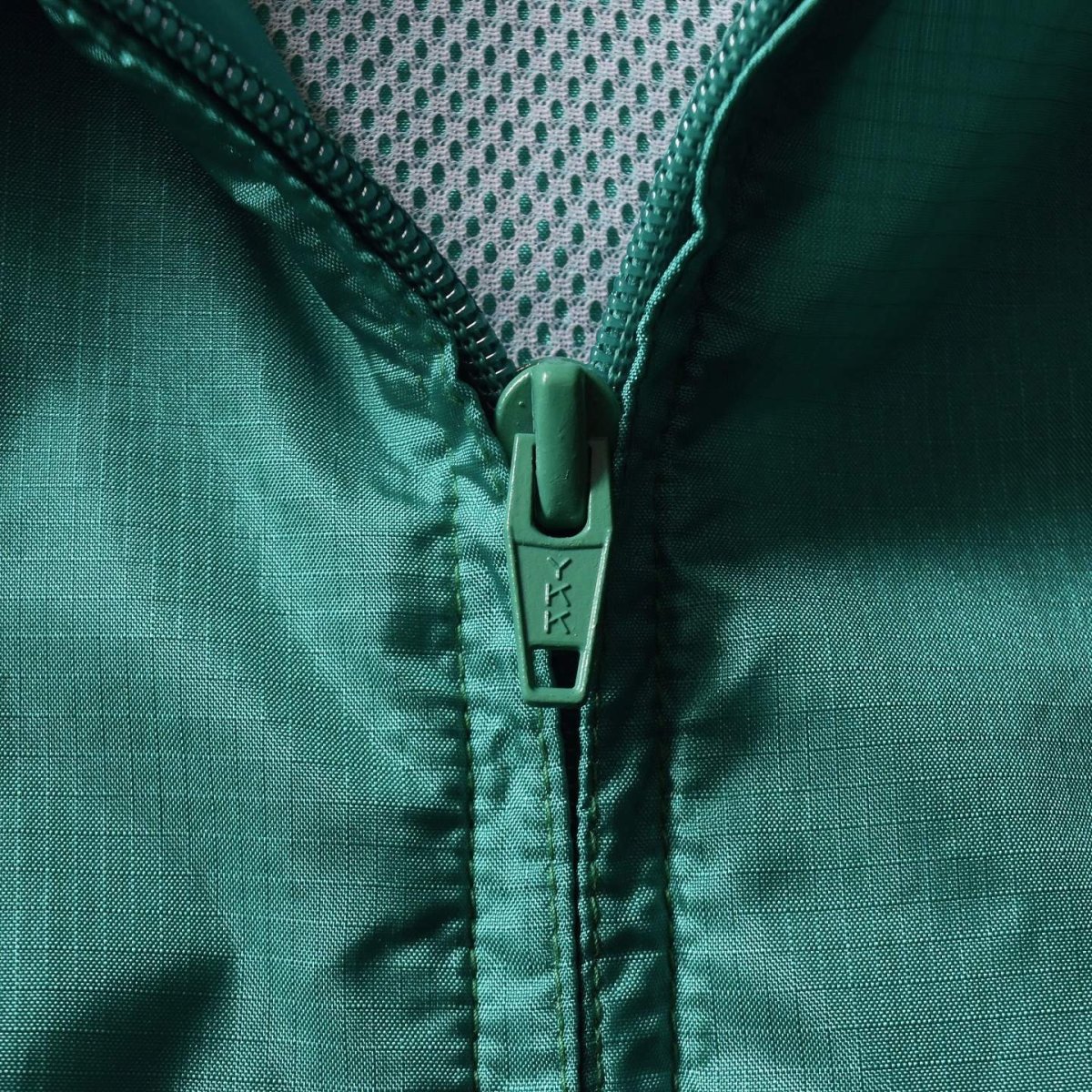 画像7: 1990s EDDIE BAUER ナイロンジャケット　 表記XL  (7)